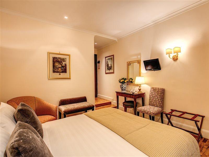 Hotel Cortina Rome Exterior photo
