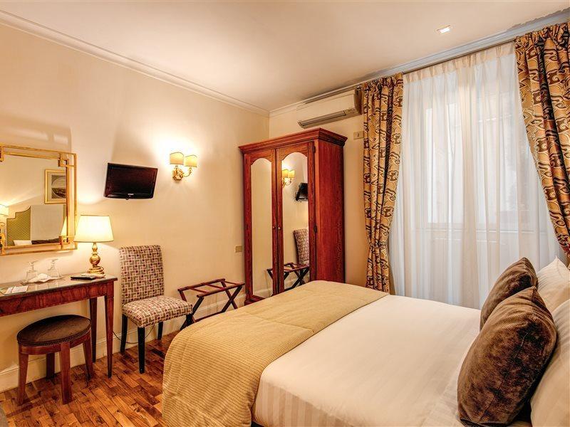 Hotel Cortina Rome Exterior photo