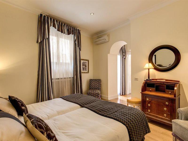 Hotel Cortina Rome Exterior photo