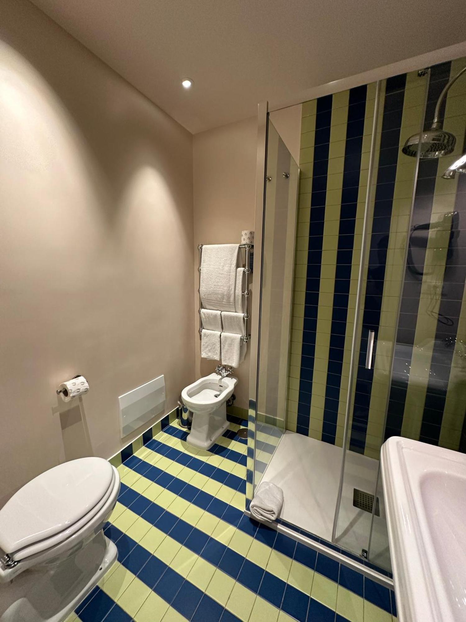 Hotel Cortina Rome Exterior photo