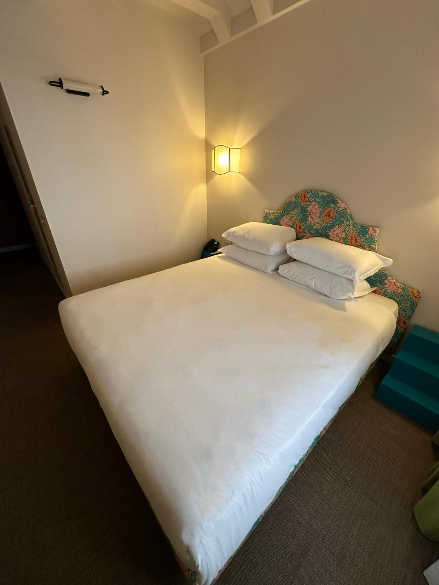 Hotel Cortina Rome Exterior photo