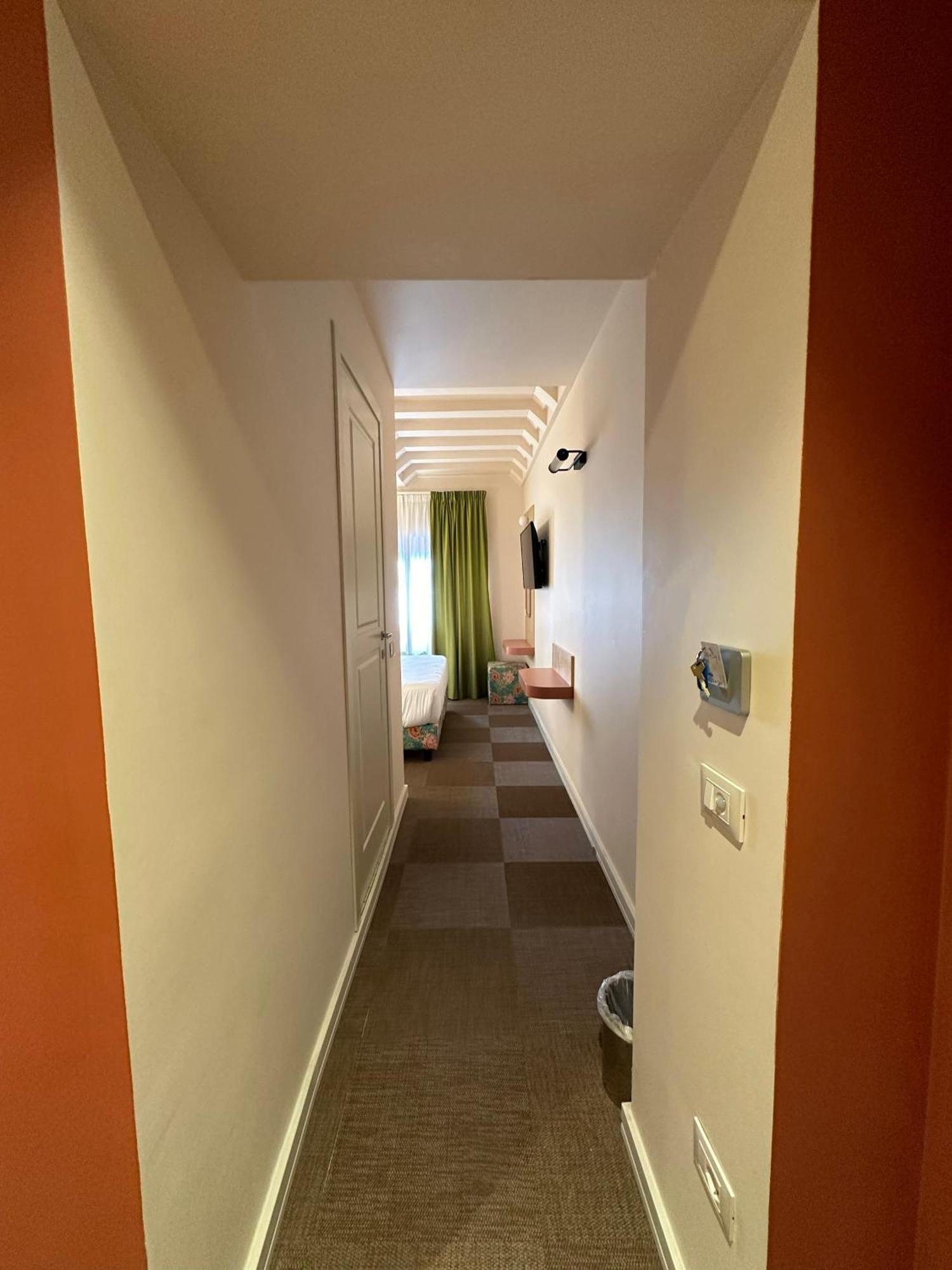 Hotel Cortina Rome Exterior photo